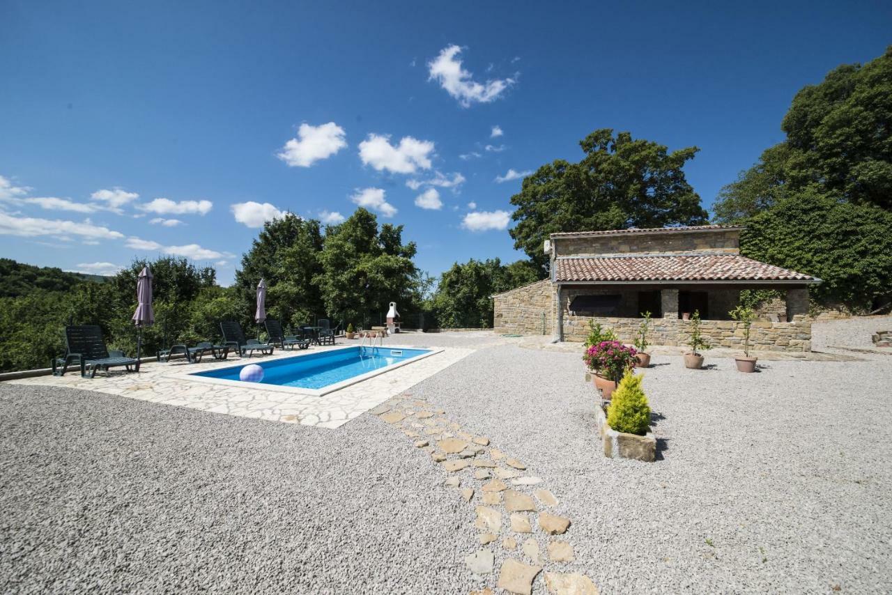 Holiday Home Cosseriga Racicki Brijeg Exterior photo