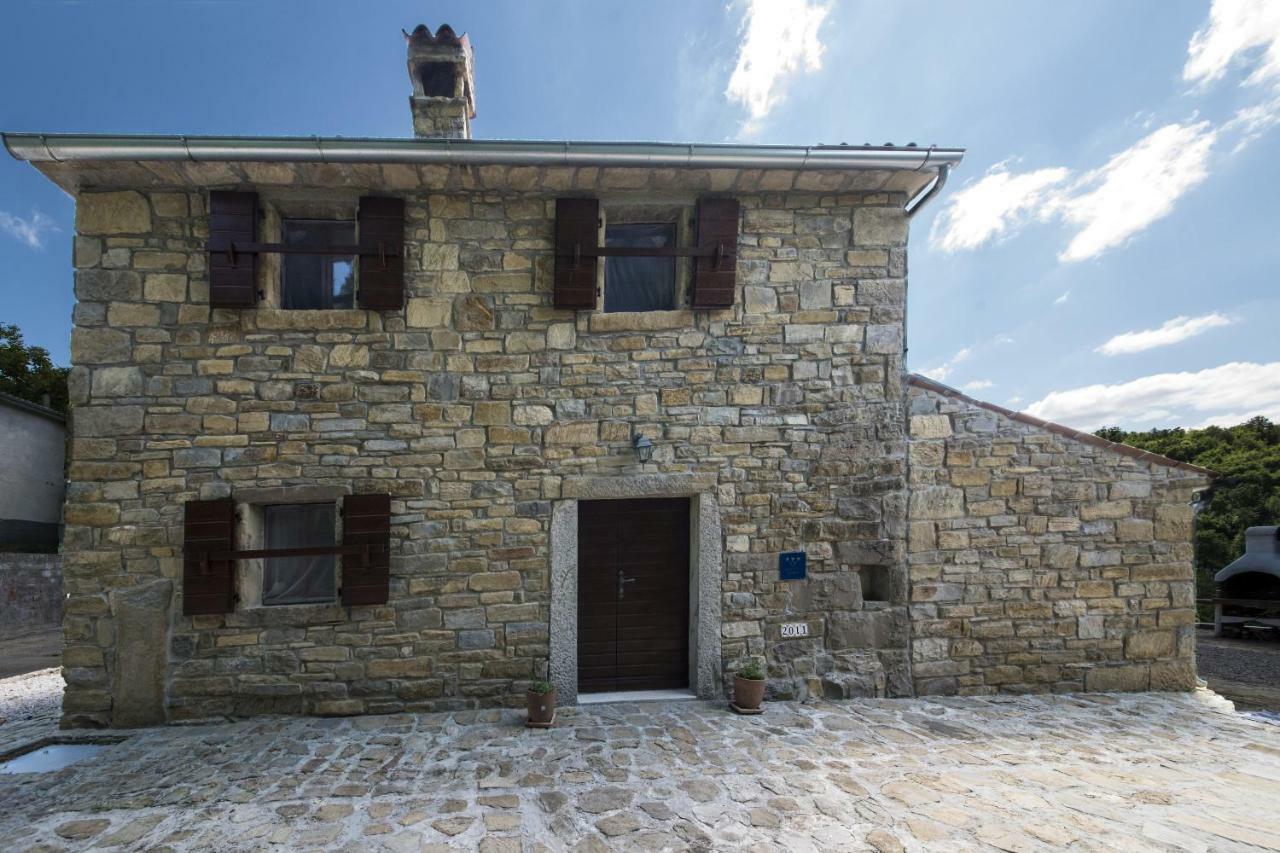 Holiday Home Cosseriga Racicki Brijeg Exterior photo