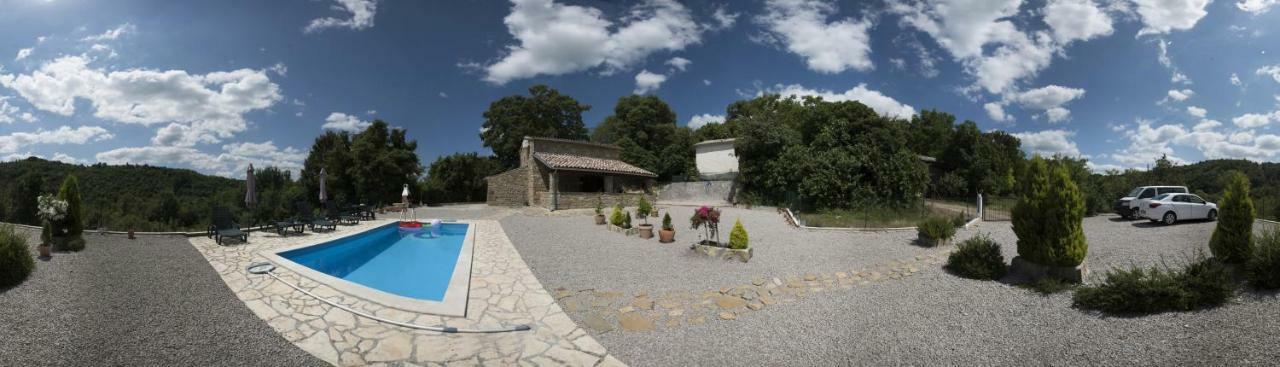 Holiday Home Cosseriga Racicki Brijeg Exterior photo